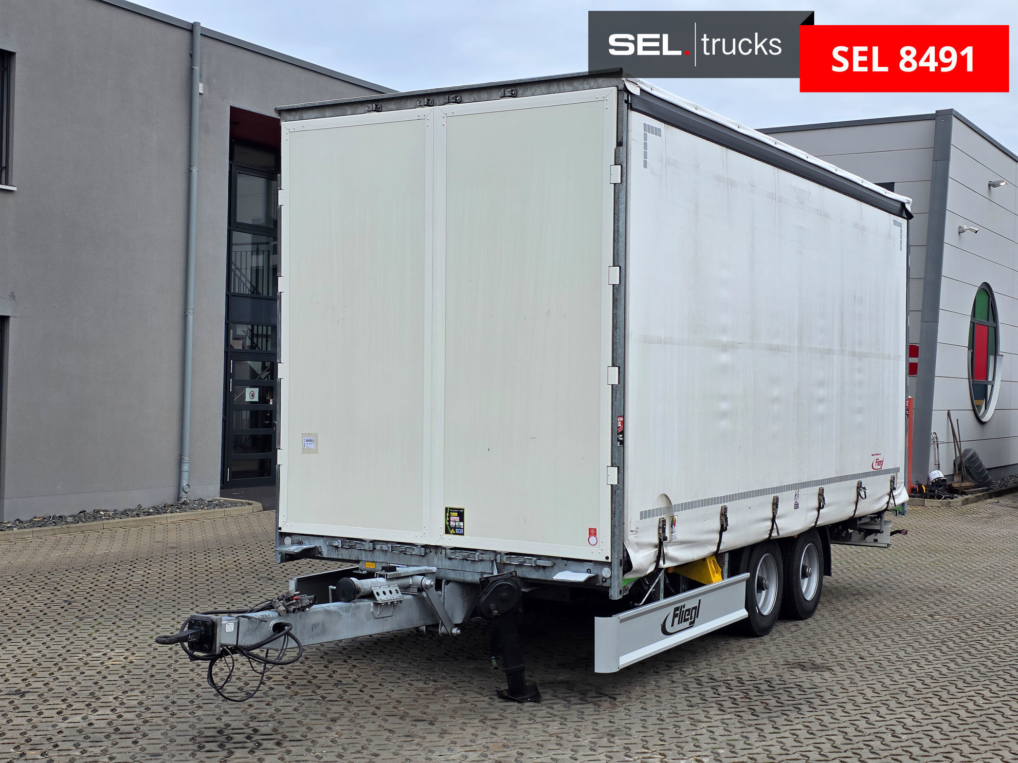 Fliegl TPS 118 used Trailer