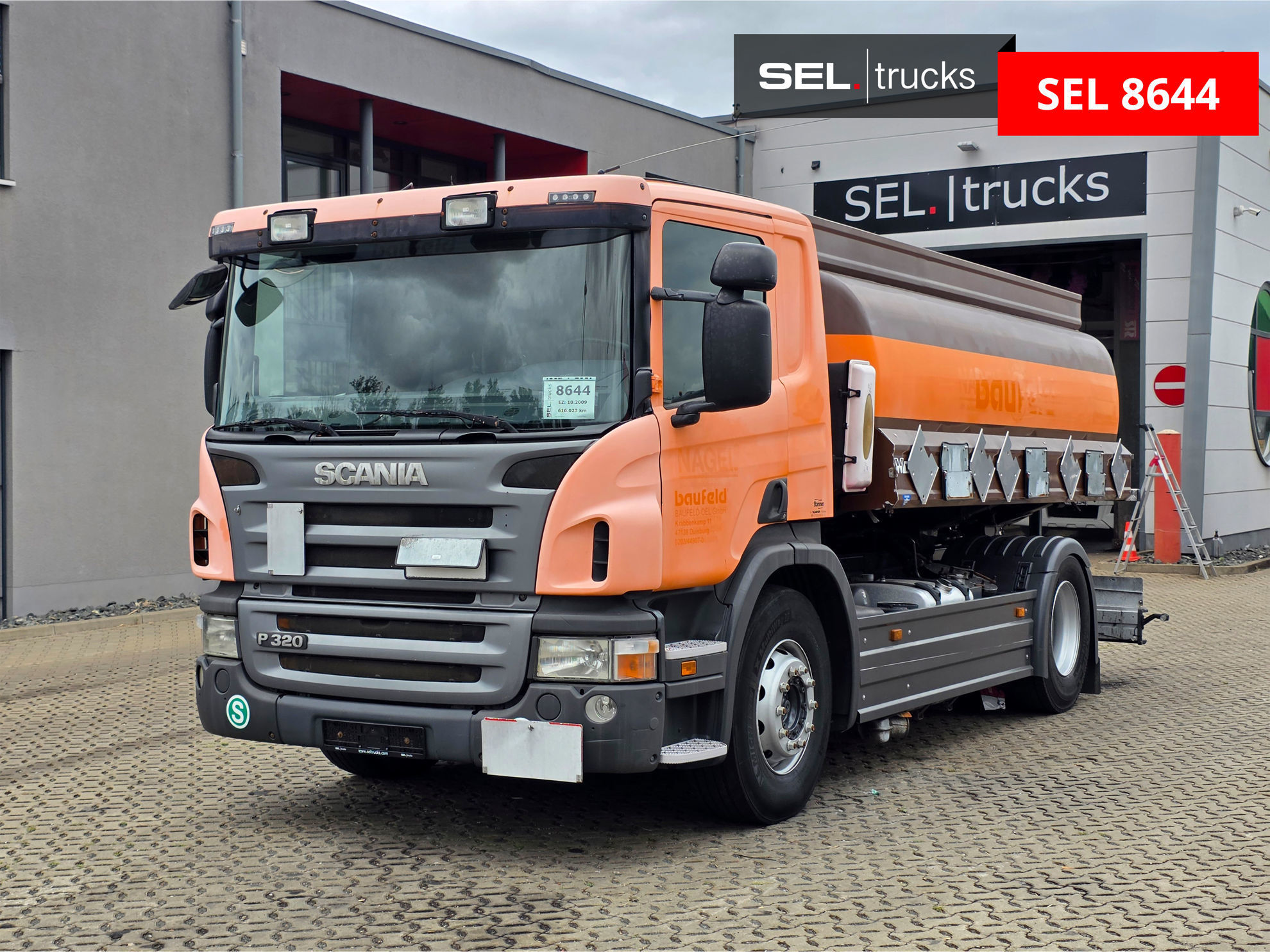 Scania P 320 DB4X2MNA used Trucks