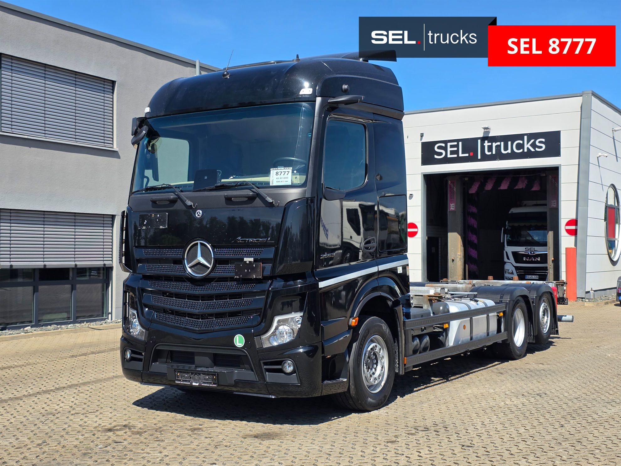 Mercedes-Benz Actros 2553 used Trucks