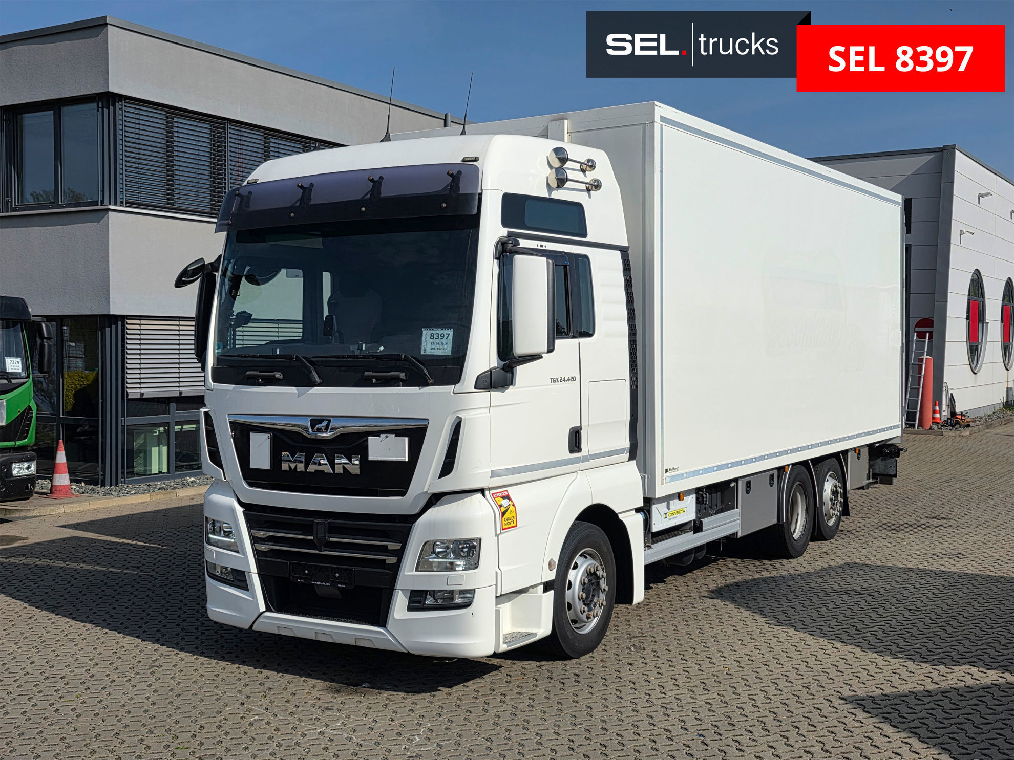 MAN TGX 24.420 6X-2 LL-U used Trucks