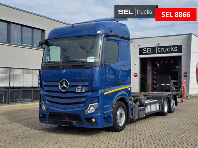 Mercedes-Benz Actros 2553 used Trucks